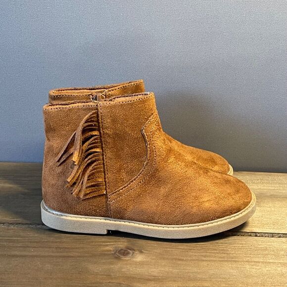 Tucker + Tate Toddler Norah Chelsea Boot size 9 M Chestnut Brown Fringe Zip New - Picture 1 of 12